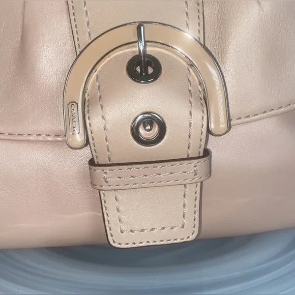 COACH PEACHY PEARL shoulder bag! NWT - Picture 3 of 15
